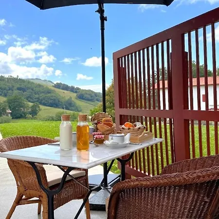 Frühstückspension Elaia 3*